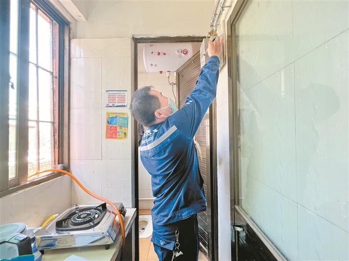 為什么室內(nèi)燃氣管道要遠離電源和熱源？